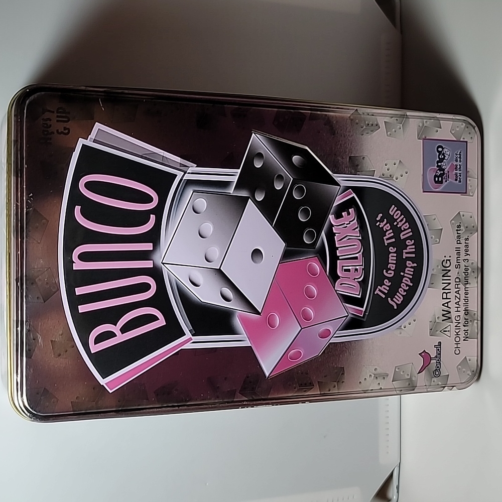 Bunco deluxe game tinbox 2008 rulebook scorepads family fun